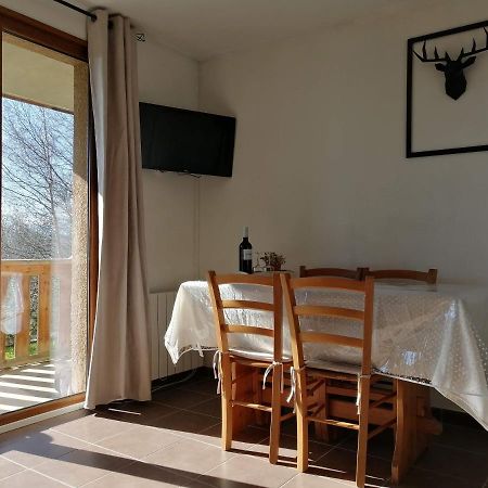 Appartement 2 Chambres Au Calme Les Angles  Eksteriør bilde
